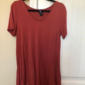 Agnes & Dora Everyday Tee